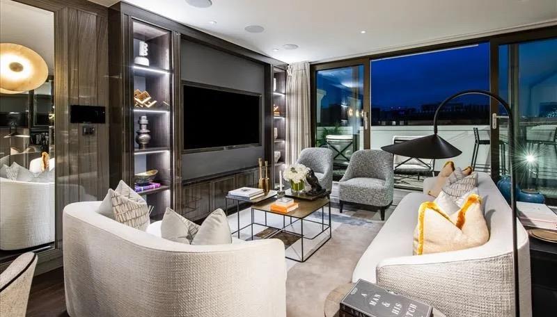 Prince Of Wales Terrace, London